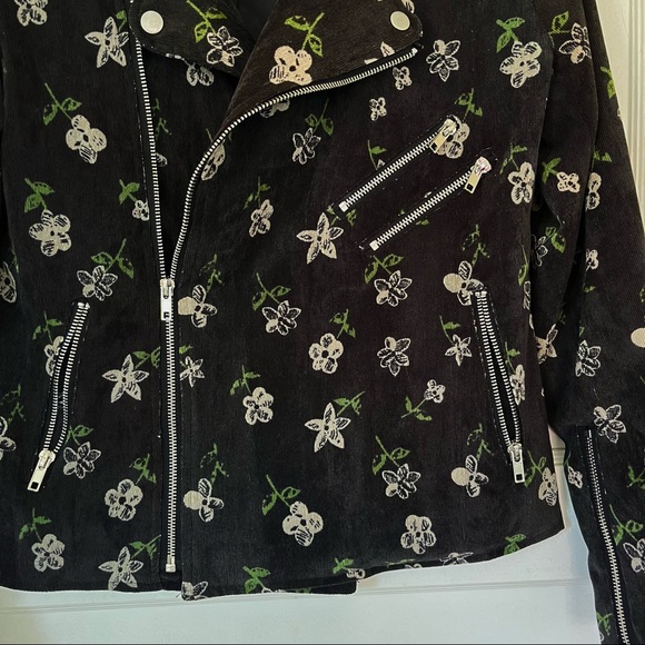 NWOT soft small-wale floral corduroy bomber jacket - Picture 3 of 5